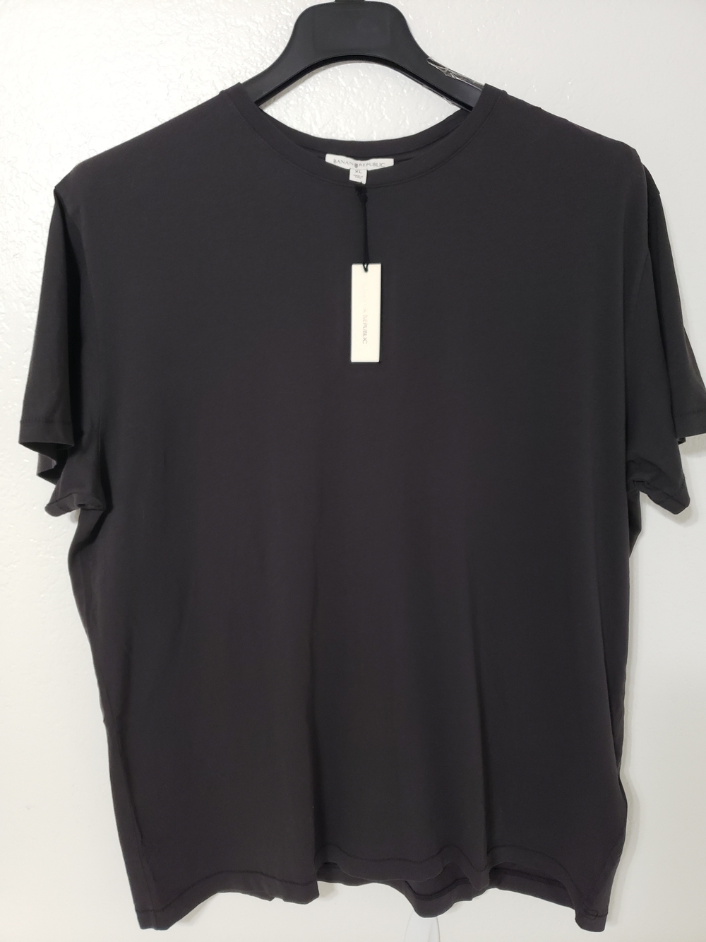 Banana Republic Men’s XL Black Garment Dyed 100% Cotton Crewneck T-Shirt NWT